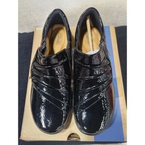 Clarks Collection Kaetlyn Mila Black Crinkle Patent Loafers Shoes 9.5 M New